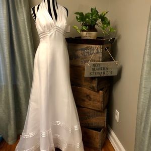 David’s Bridal Halter Organza Trumpet White Gown